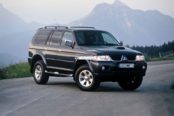 Лобовое стекло с обогревом для Mitsubishi Pajero Sport (96-08)