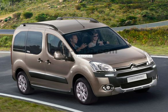 Лобовое стекло с датчиком для Citroen Berlingo (08-18)