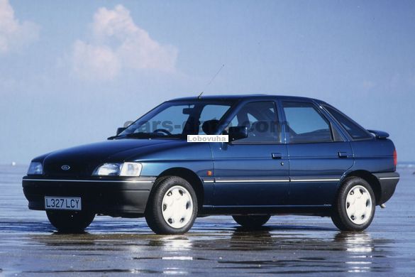 Лобовое стекло для Ford Escort (90-00)