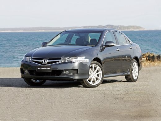Лобове скло для Honda Accord (03-08)